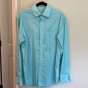 LIKE NEW Tommy Bahama button down shirt